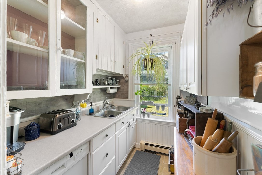 172 Mowry Street Woonsocket, RI 02895 - Photo 14 of 50 Gallery Image 14