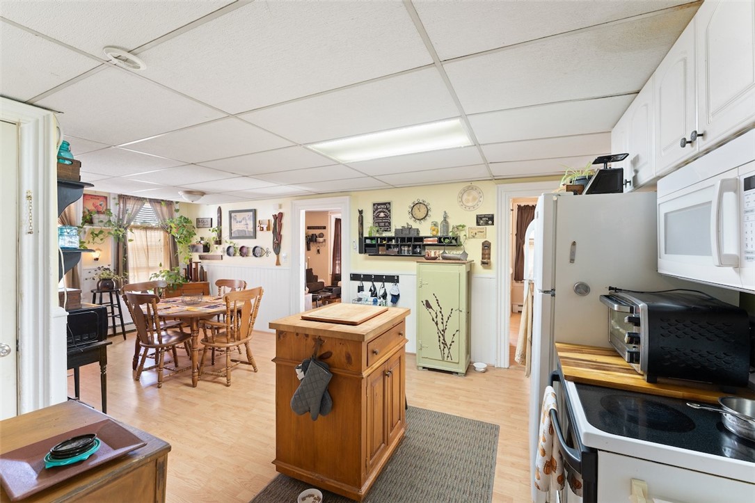172 Mowry Street Woonsocket, RI 02895 - Photo 9 of 50 Gallery Image 9