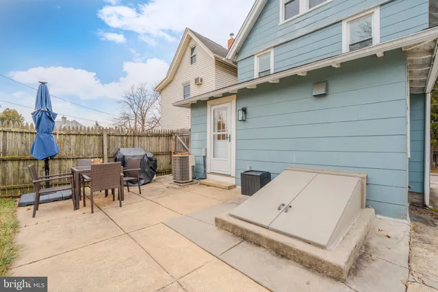 $549,900 | 315 West Spring Avenue, Ardmore, PA 19003