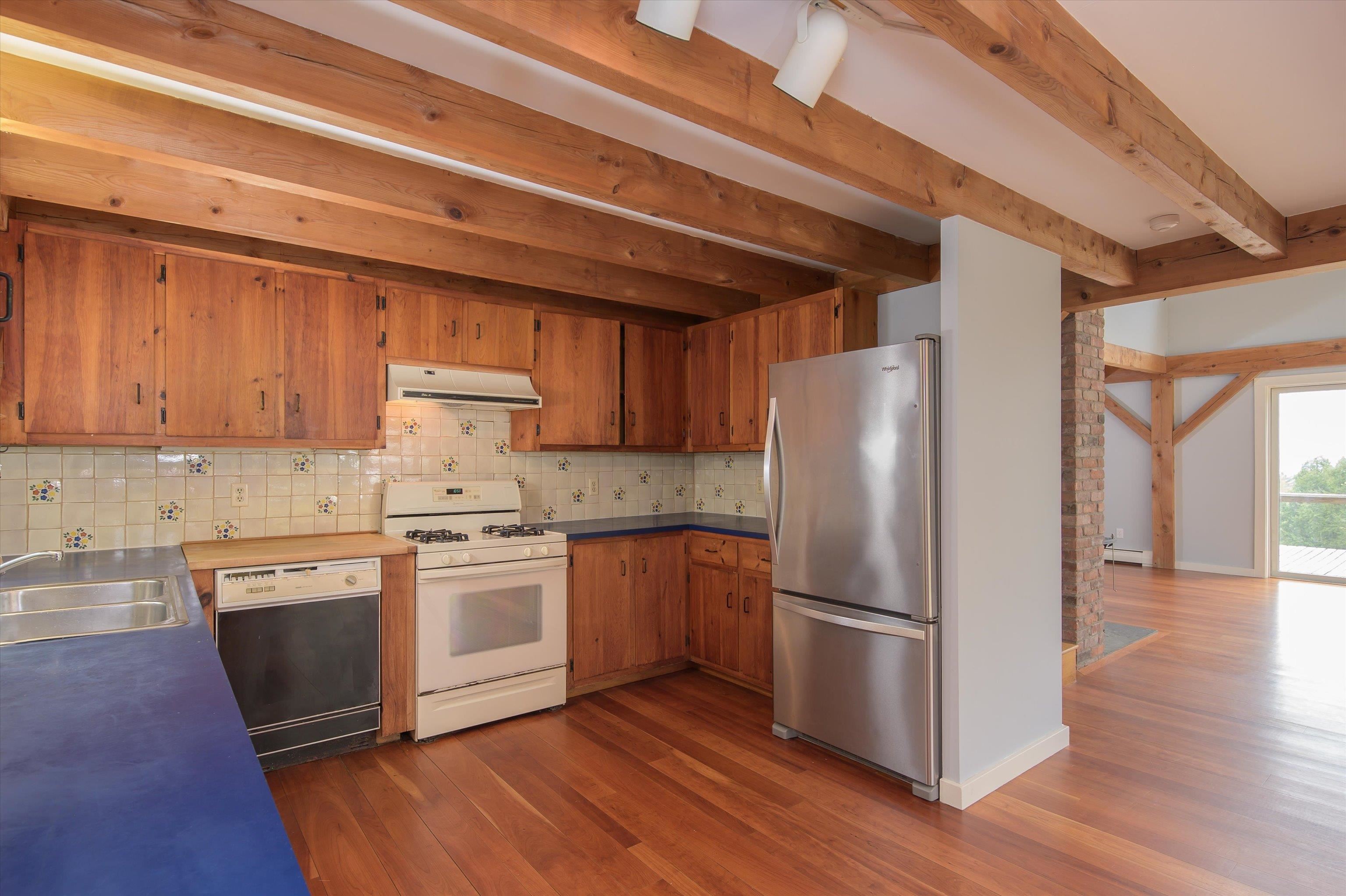 559 Parker Hill Road Rockingham, VT 05156 - Photo 11 of 58