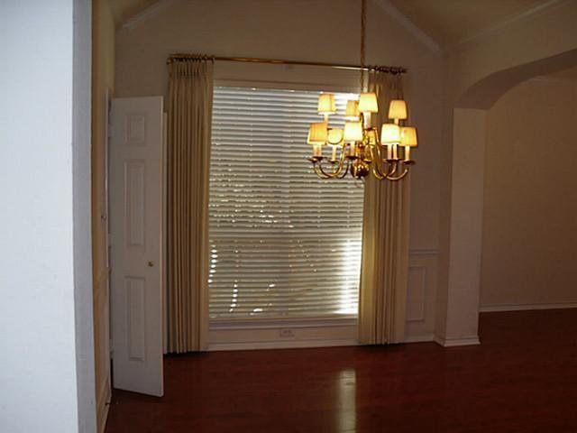3824 Lowrey Way Plano, TX 75025 - Photo 5 of 10 a view of a interior of the house