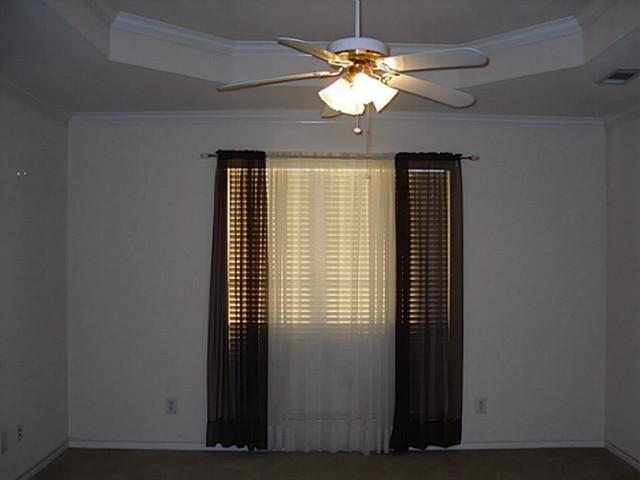 3824 Lowrey Way Plano, TX 75025 - Photo 8 of 10 a view of a livingroom with a chandelier