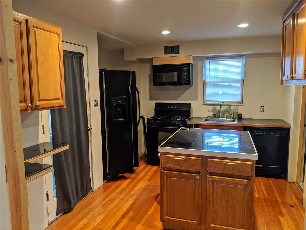 423 Ingraham Street Bay City, MI 48708 - Photo 7 of 22