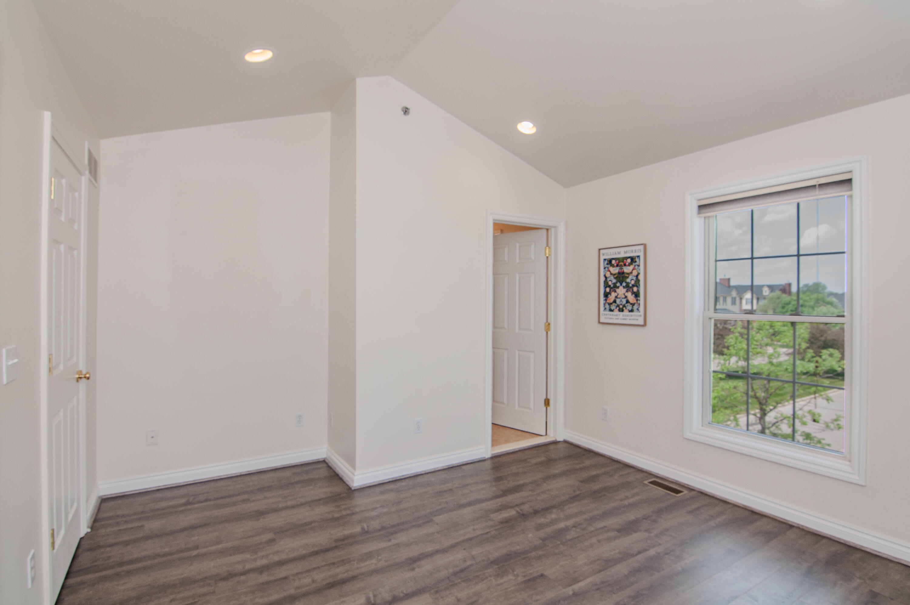 45587 North Stonewood Road Canton, MI 48187 - Photo 42 of 62 042
