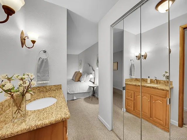 $525,000 | 974 Xenophon Court, Golden, CO 80401