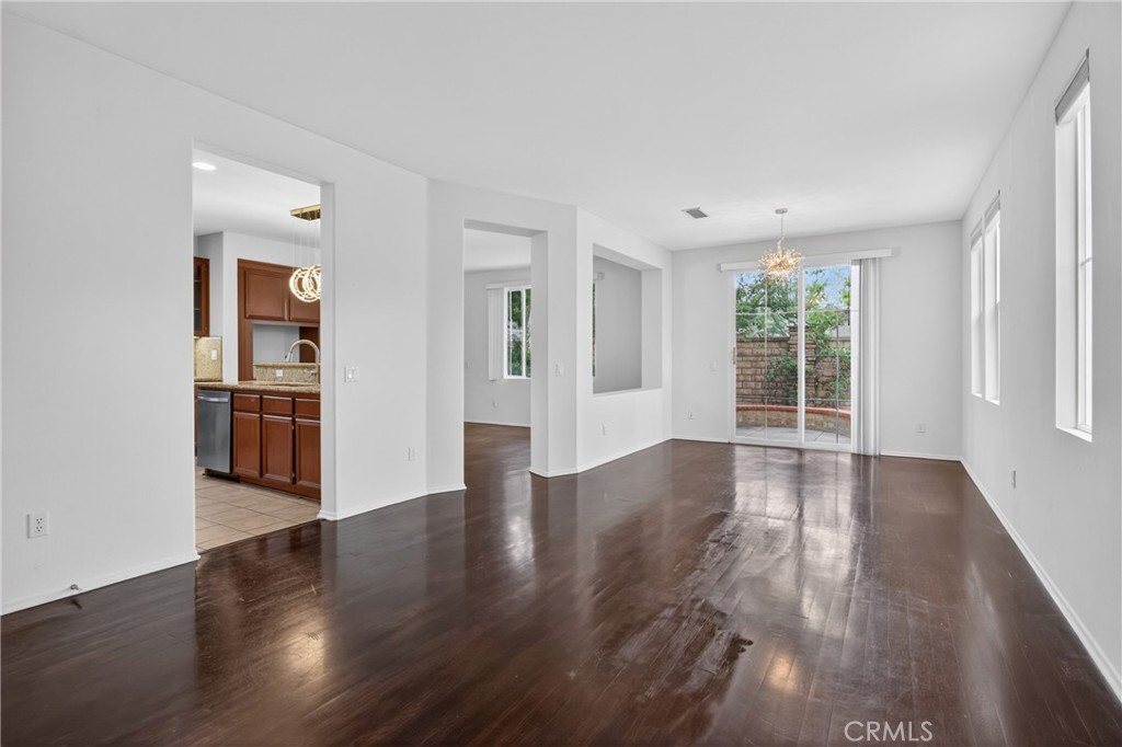1908 Blazewood Street Simi Valley, CA 93063 - Photo 8 of 42