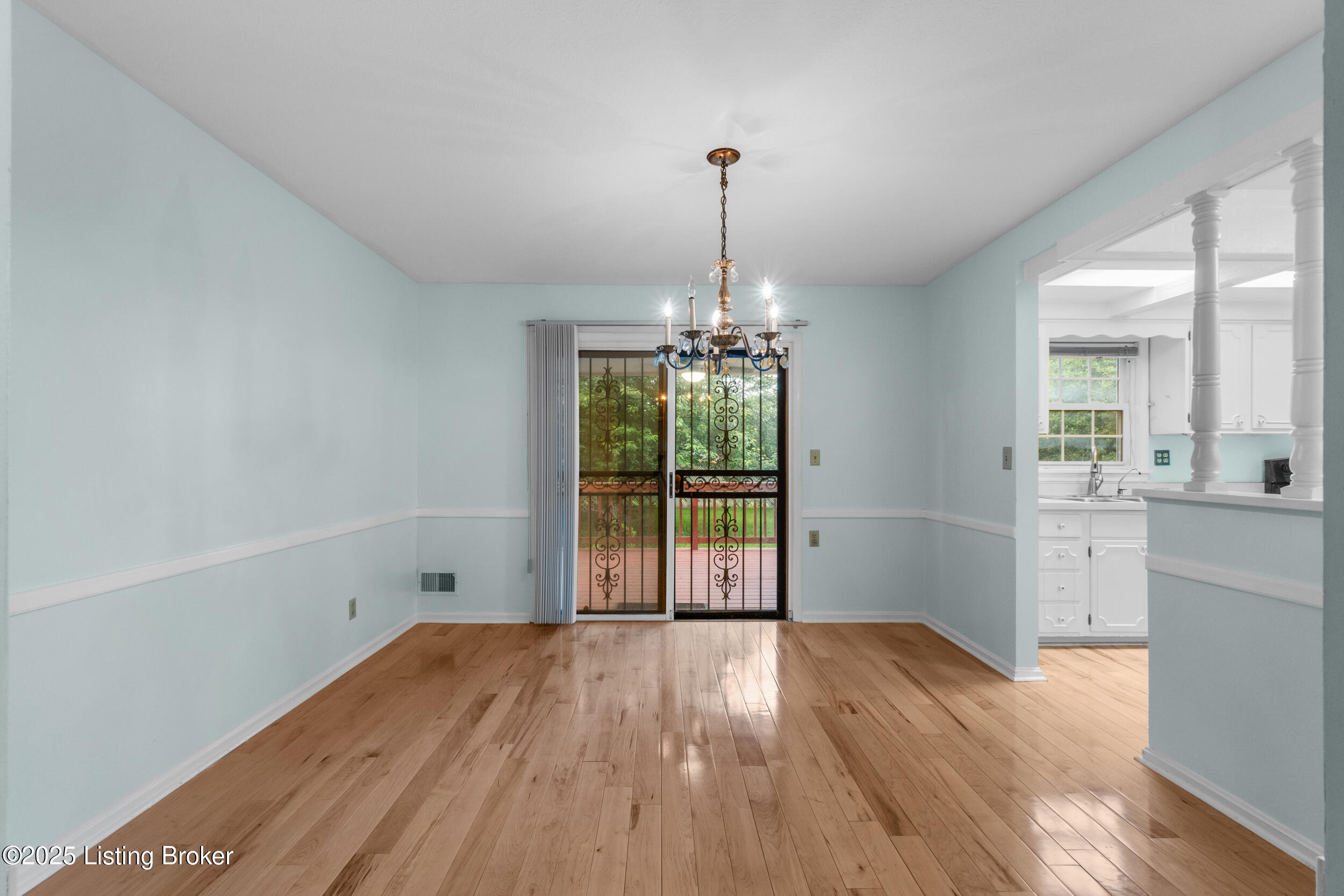4506 Lambert Road Louisville, KY 40219 - Photo 9 of 51 dsc04705