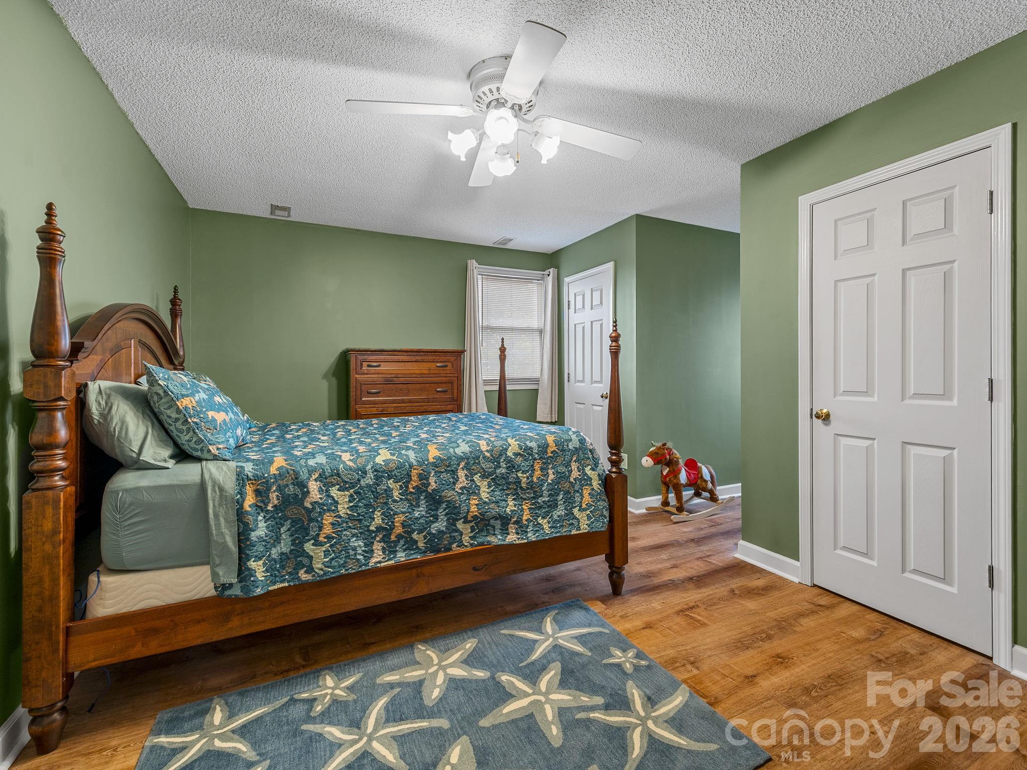 1570 Roddy Road Campobello, SC 29322 - Photo 17 of 38