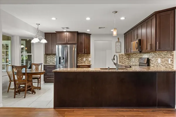 $625,000 | 5369 Crooked Oak Circle, St. Cloud, FL 34771