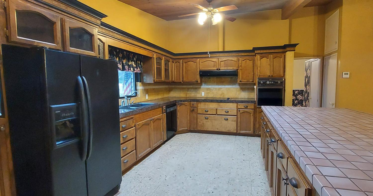 1041 Ruth Avenue Yuba City, CA 95993 - Photo 14 of 54