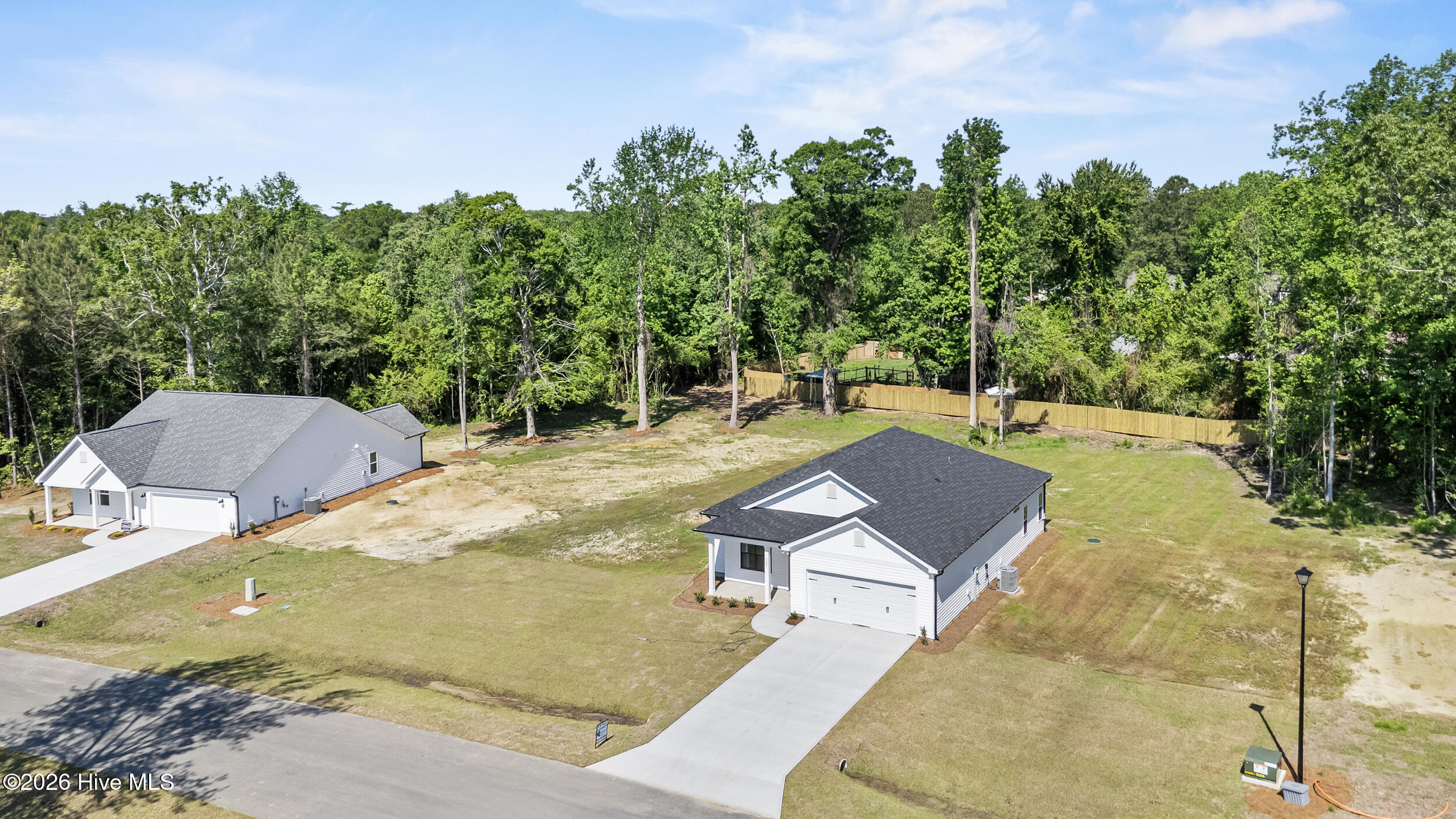 305 Riva Ridge Burgaw, NC 28425 - Photo 2 of 29 01