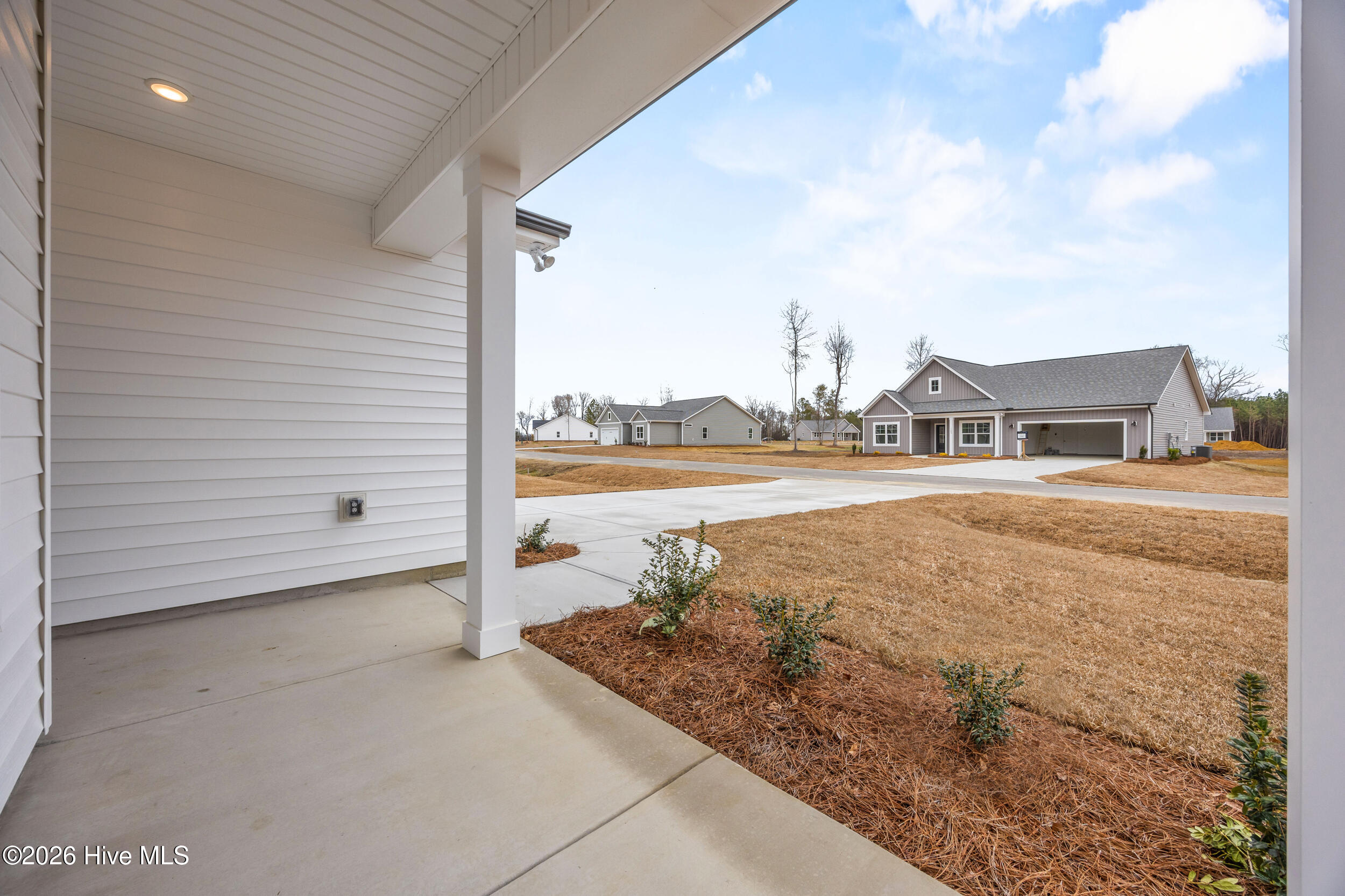 305 Riva Ridge Burgaw, NC 28425 - Photo 31 of 40 30