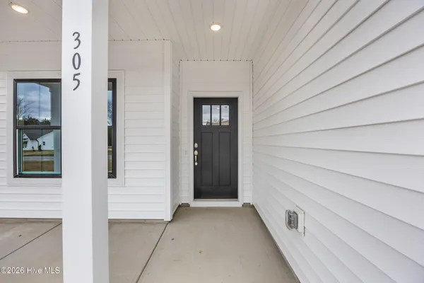 $361,900 | 305 Riva Ridge, Burgaw, NC 28425
