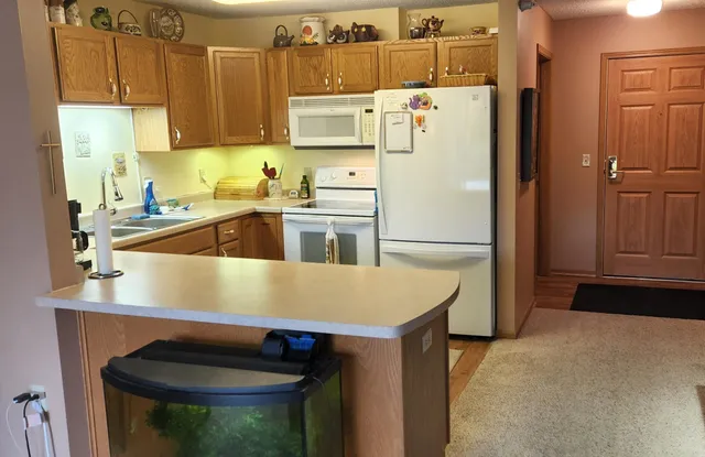 $129,000 | 5650 Boone Avenue North, Unit 310, New Hope, MN 55428