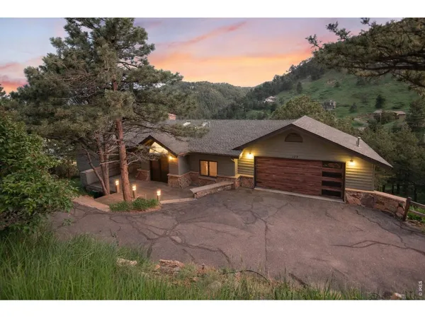 $1,675,000 | 142 Meadowlook Way, Boulder, CO 80304