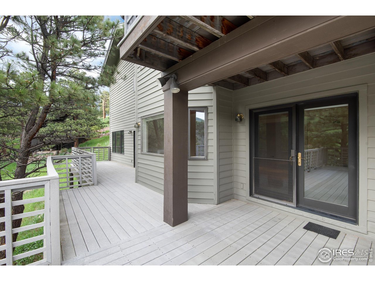 142 Meadowlook Way Boulder, CO 80304 - Photo 38 of 40 Lower Deck