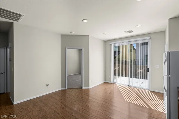 $2,247 | 719 Quayside Court, Las Vegas, NV 89178