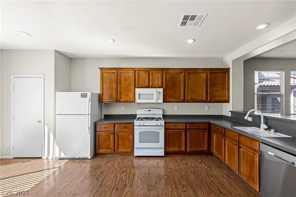 $2,247 | 719 Quayside Court, Las Vegas, NV 89178