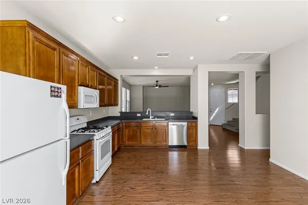 $2,247 | 719 Quayside Court, Las Vegas, NV 89178