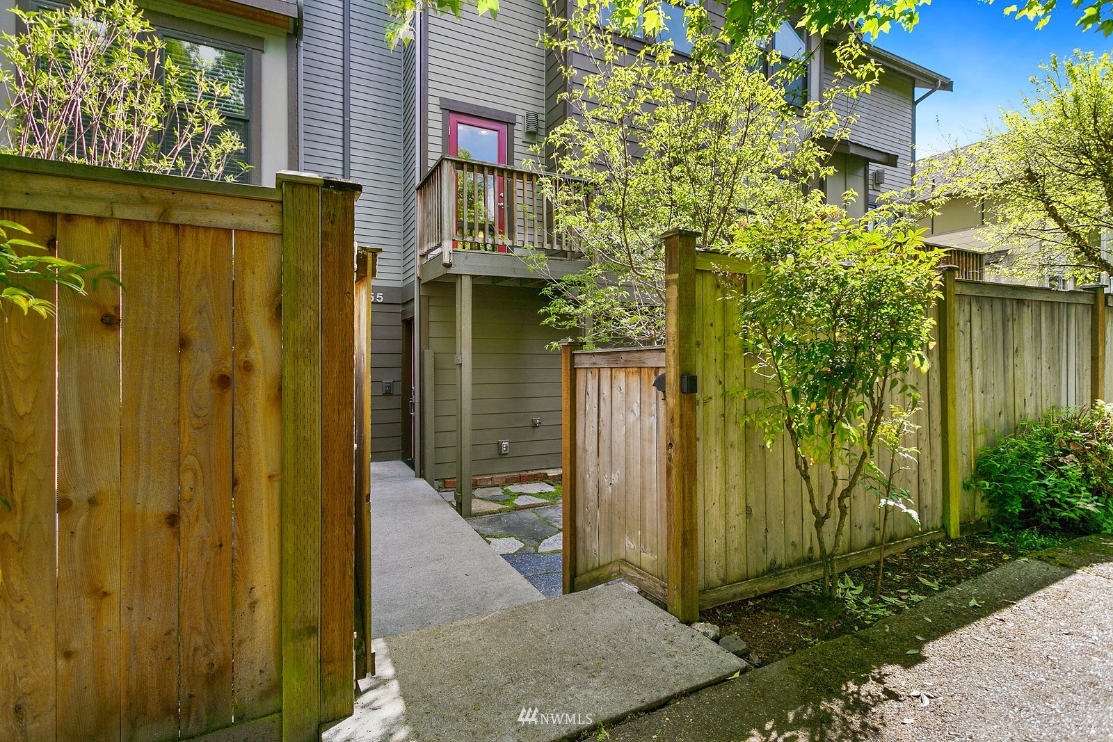 1155 North 91st Street Seattle, WA 98103 - Photo 21 of 25 Gallery Image 21