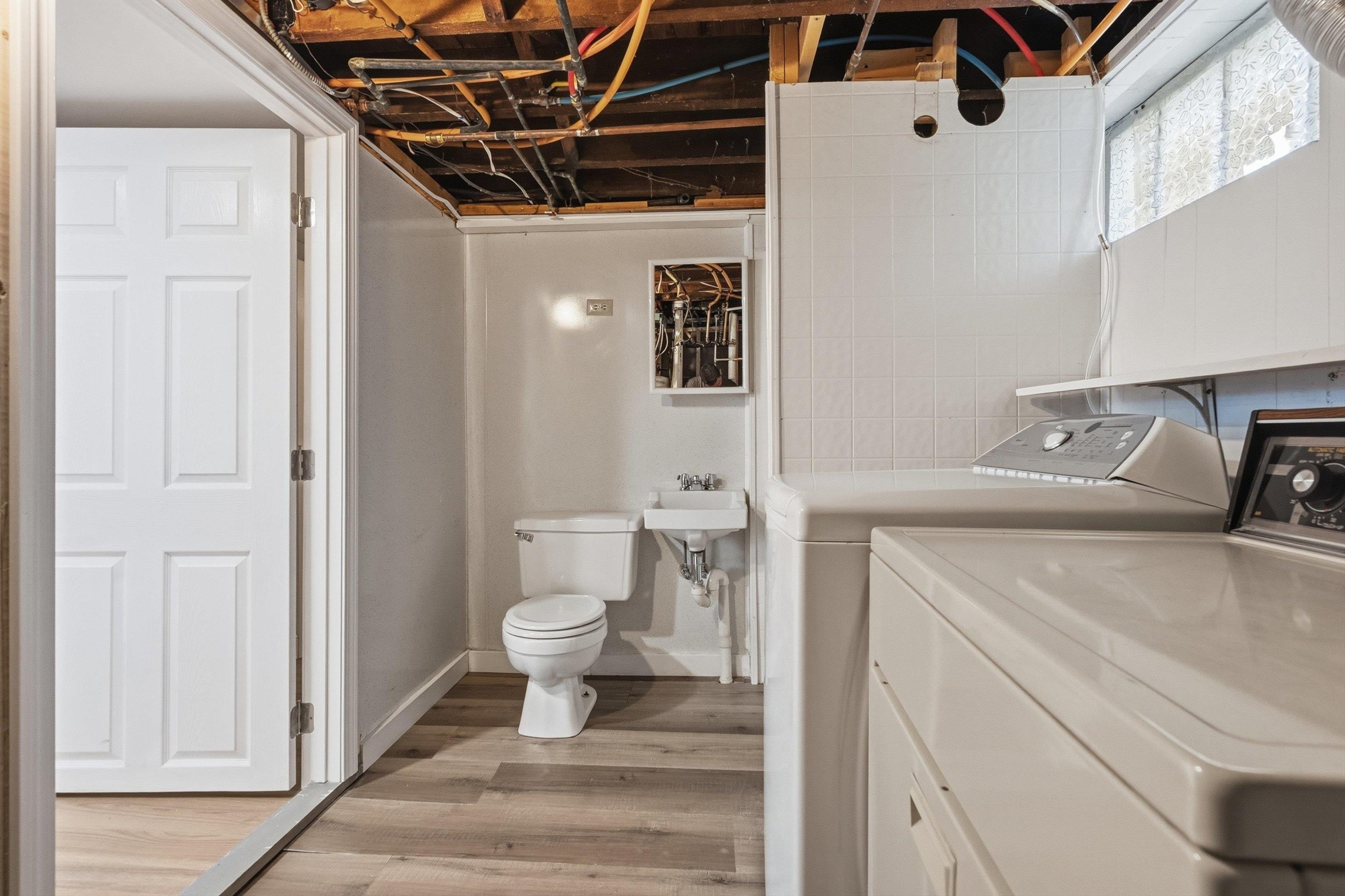 198 Linden Street Manchester, NH 03104 - Photo 56 of 60