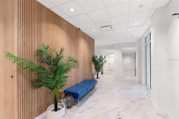 $6,500 | 1750 Benjamin Franklin Drive, Unit 6G, Sarasota, FL 34236