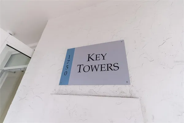 $6,500 | 1750 Benjamin Franklin Drive, Unit 6G, Sarasota, FL 34236