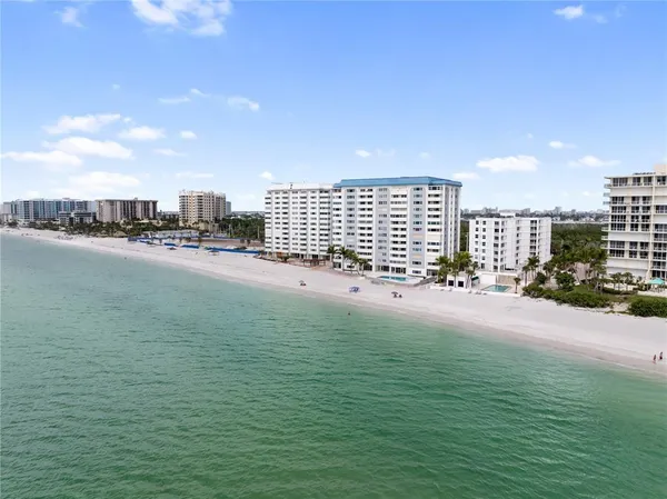 $6,500 | 1750 Benjamin Franklin Drive, Unit 6G, Sarasota, FL 34236