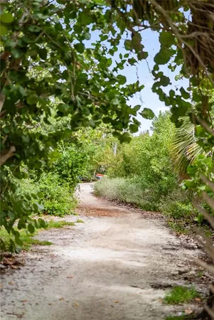 $6,500 | 1750 Benjamin Franklin Drive, Unit 6G, Sarasota, FL 34236