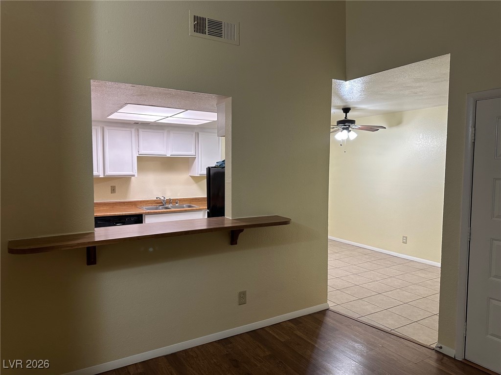 1602 Justin Court, Unit 1602 Henderson, NV 89011 - Photo 8 of 29