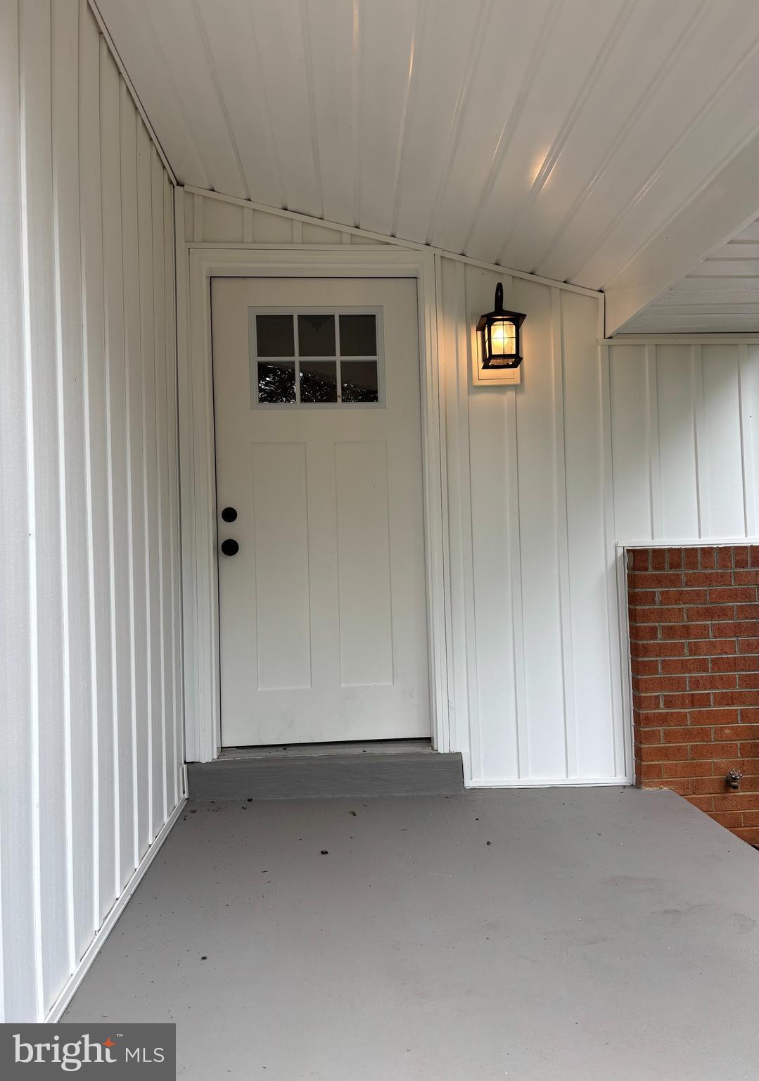 5084 Fairview Lane Broad Run, VA 20137 - Photo 5 of 44