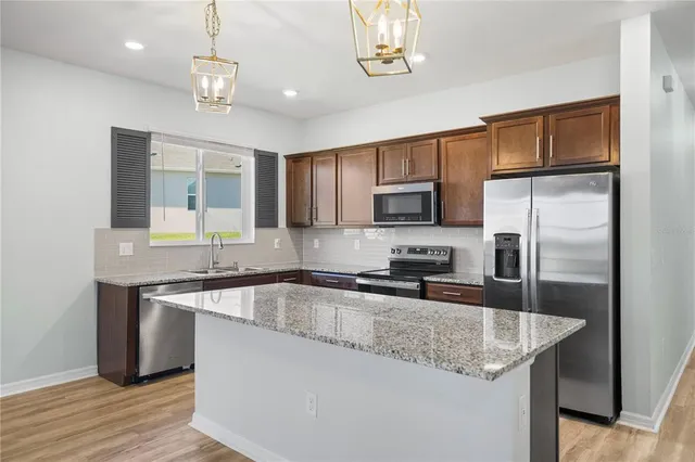 $329,900 | 1688 Littleleaf Boxwood Loop, Mascotte, FL 34753