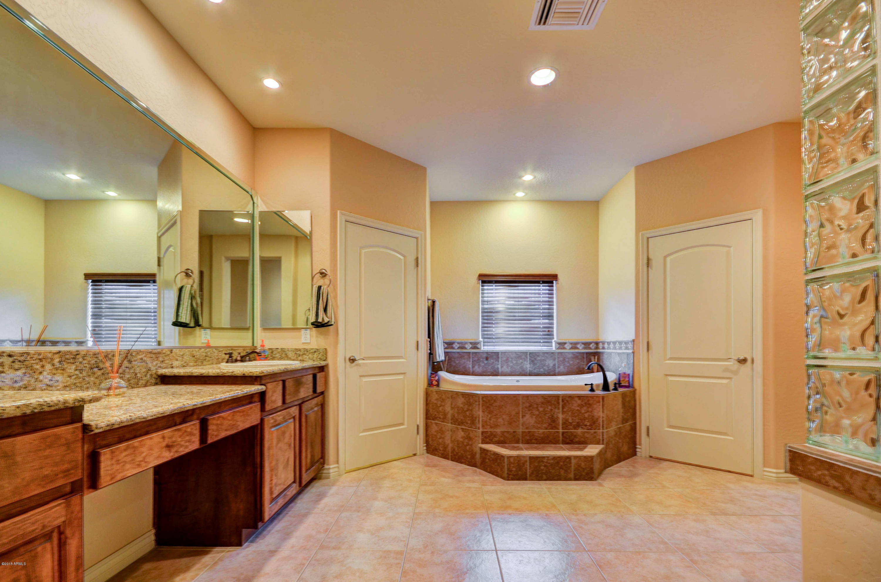 16469 West Yuma Road Goodyear, AZ 85338 - Photo 34 of 73 Master bathroom 1