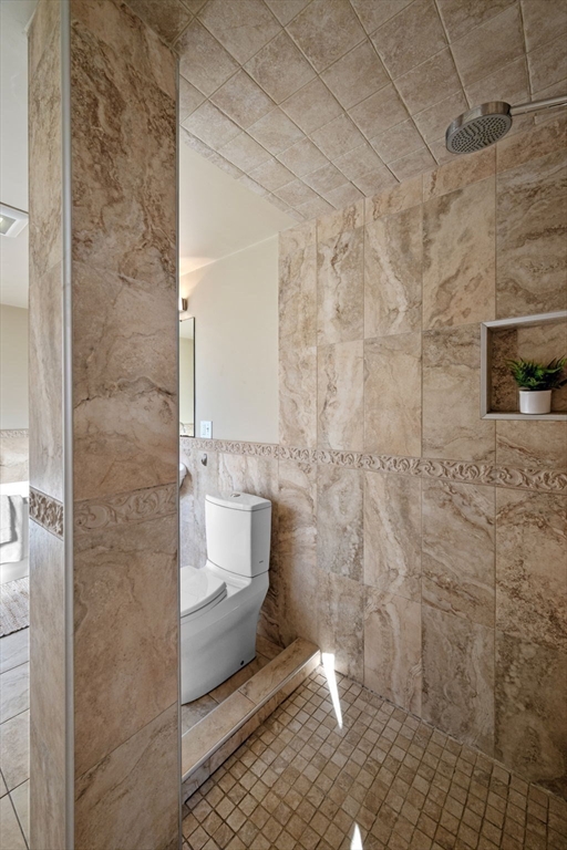 21 Bay View Drive Swampscott, MA 01907 - Photo 28 of 42 a bathroom with a toilet and a shower