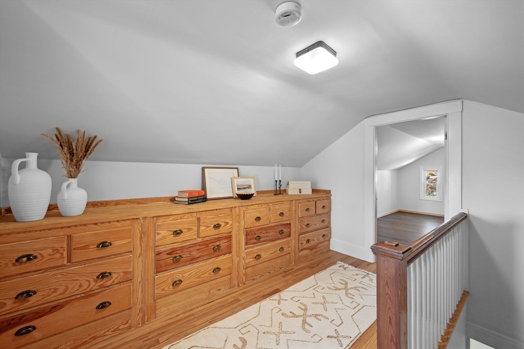 21 Bay View Drive Swampscott, MA 01907 - Photo 36 of 42 a bedroom with a bad and dresser