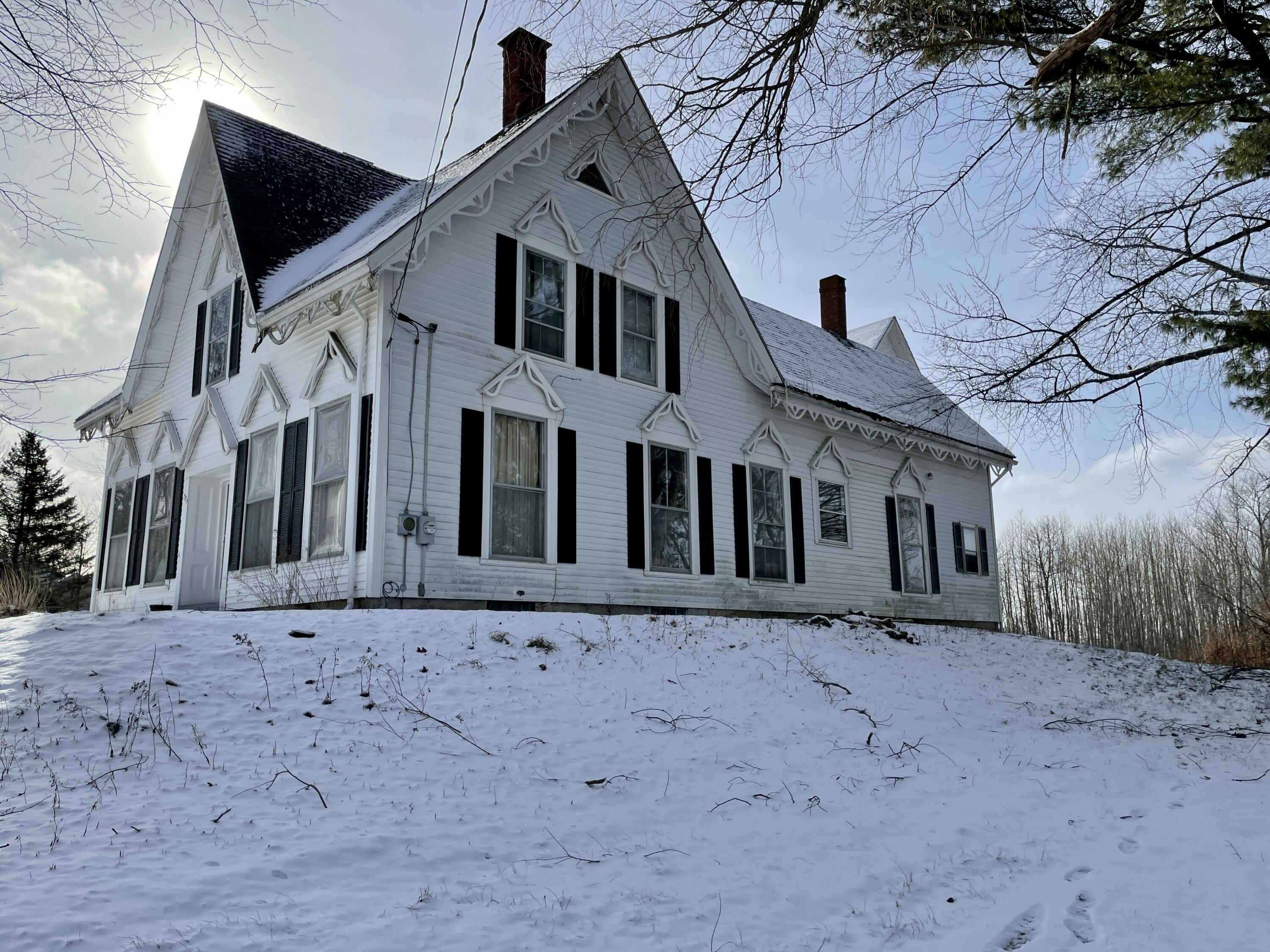 523 Friendship Road Waldoboro, ME 04572 - Photo 3 of 52 IMG_1772