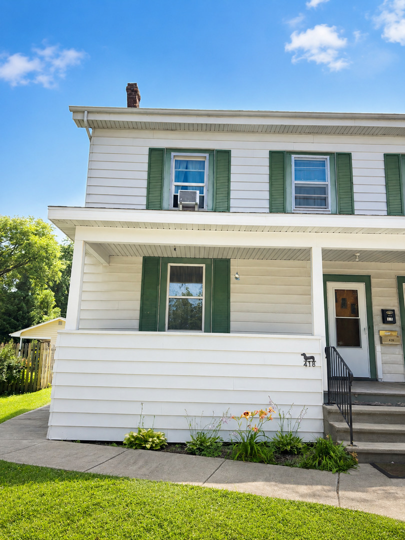 418 North 4th Street DeKalb, IL 60115 - Photo 1 of 9