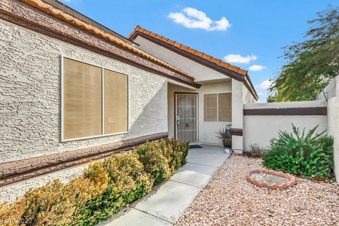 250 Westwind Road Henderson, NV 89074 - Photo 4 of 36