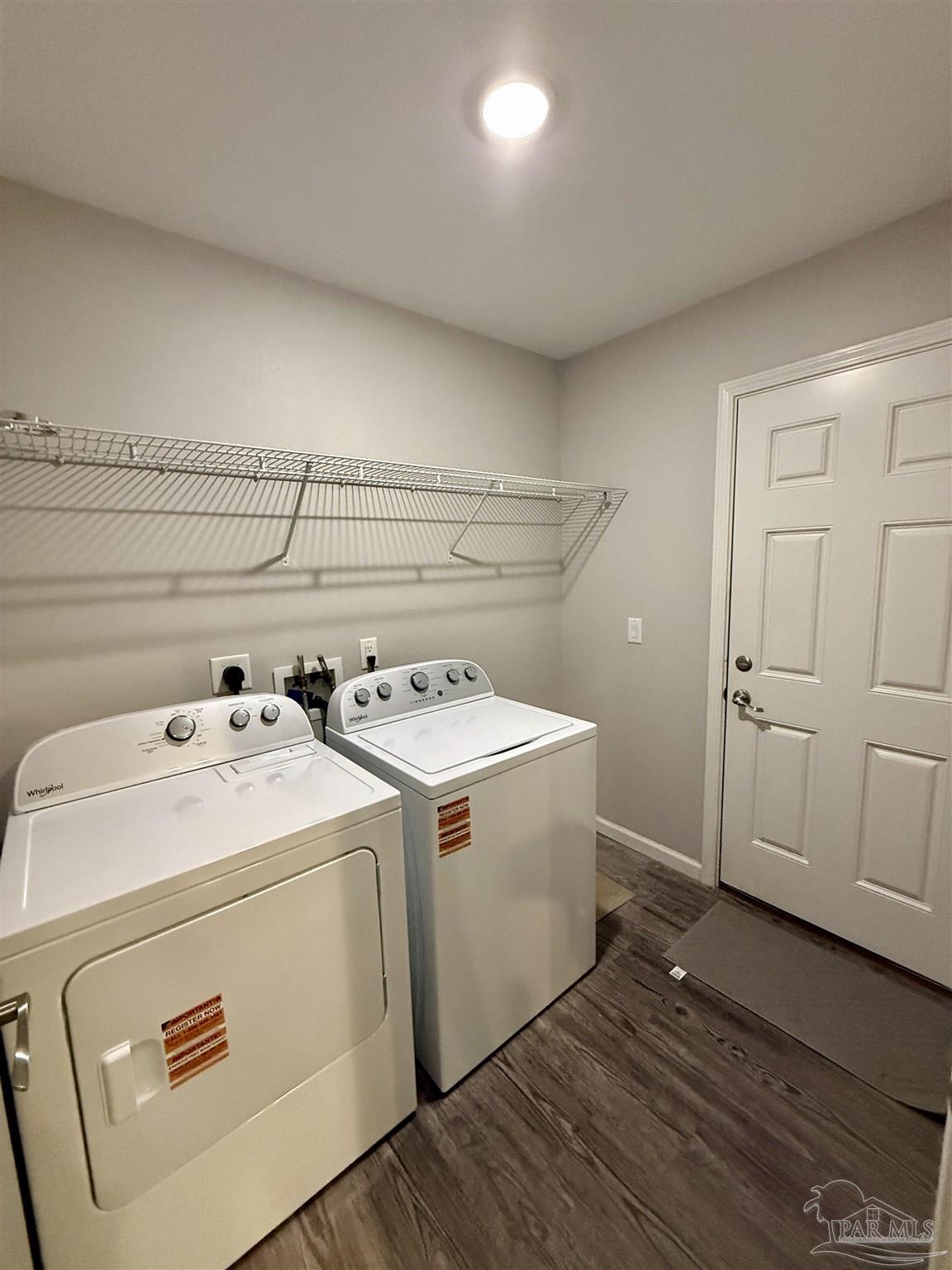 5553 Riviera Drive Milton, FL 32583 - Photo 17 of 23 a utility room with dryer and washer