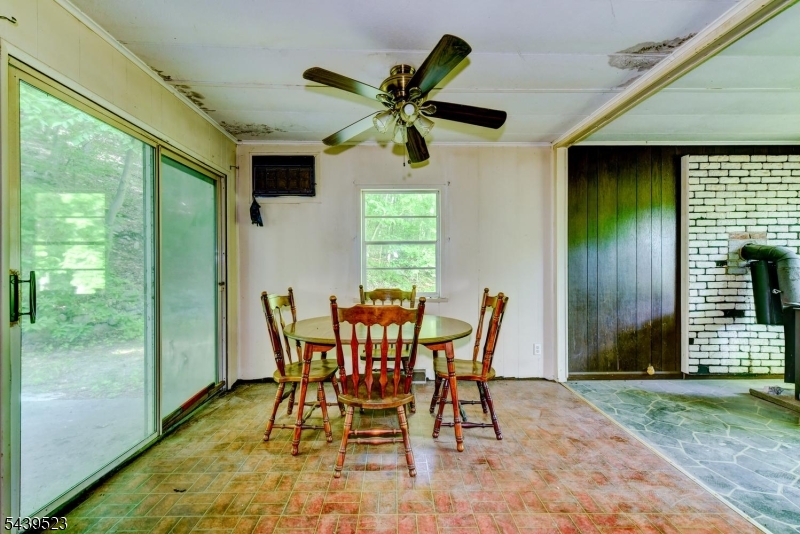 77 Sand Pond Road Hamburg, NJ 07419 - Photo 10 of 44