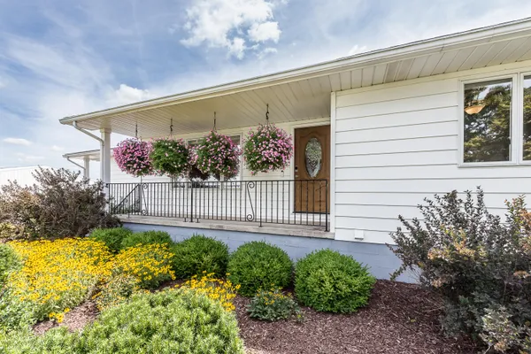 $559,900 | 11675 Stony Creek Road, Milan, MI 48160