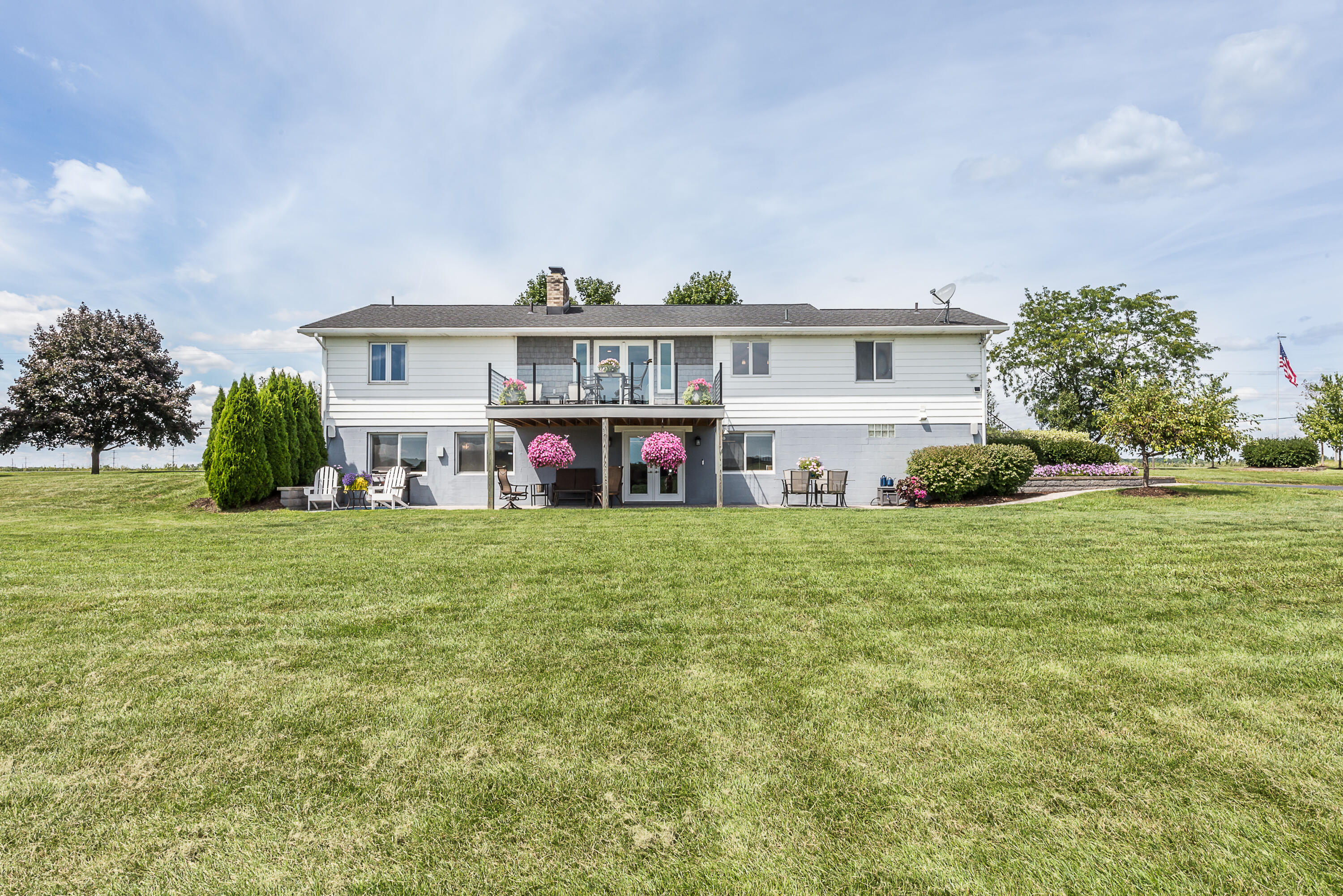 11675 Stony Creek Road Milan, MI 48160 - Photo 3 of 70 DSC_1858