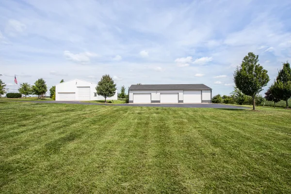 $559,900 | 11675 Stony Creek Road, Milan, MI 48160