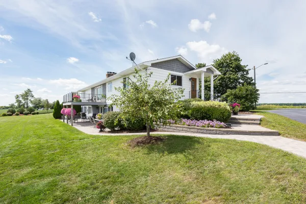 $559,900 | 11675 Stony Creek Road, Milan, MI 48160