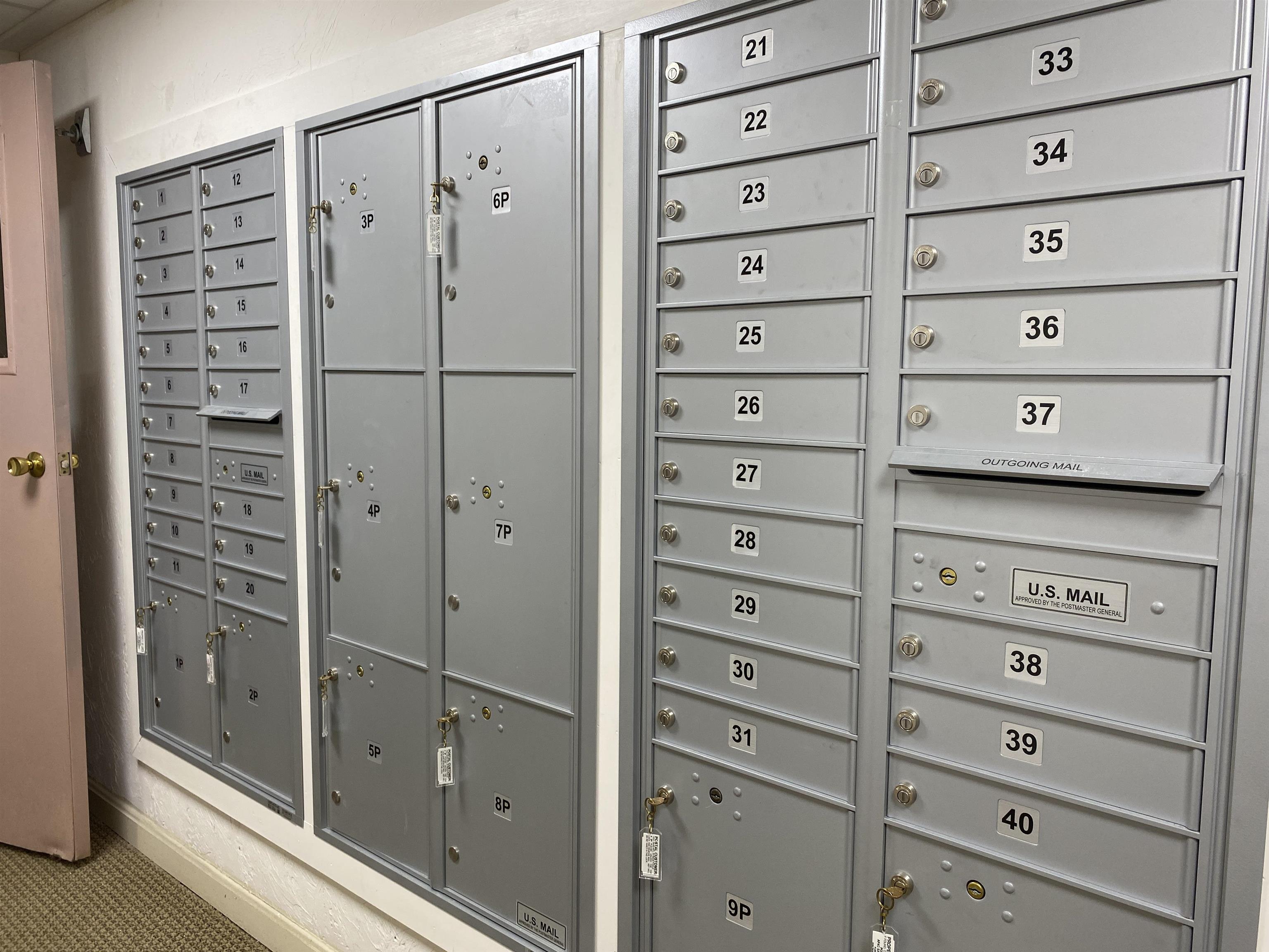 383 Huse Road, Unit 5 Manchester, NH 03103 - Photo 29 of 37