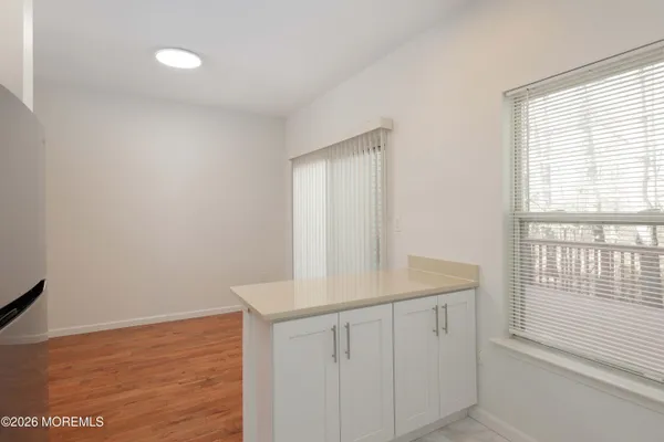 $3,250 | 154 Yarmouth Court, Unit 52, Holmdel, NJ 07733