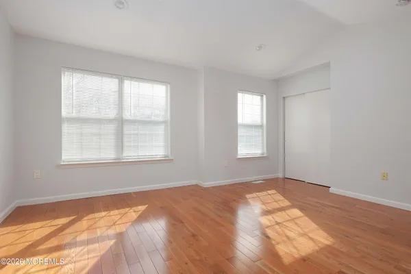 $3,250 | 154 Yarmouth Court, Unit 52, Holmdel, NJ 07733