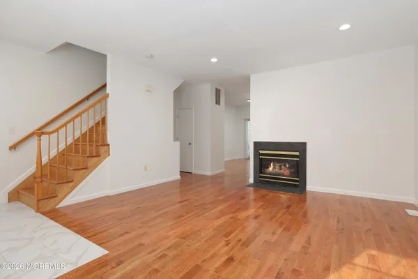 $3,250 | 154 Yarmouth Court, Unit 52, Holmdel, NJ 07733