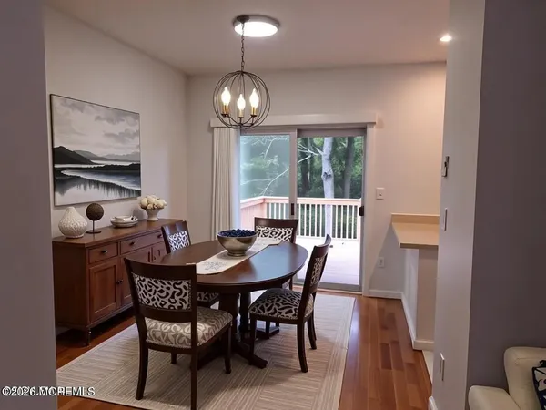 $3,250 | 154 Yarmouth Court, Unit 52, Holmdel, NJ 07733