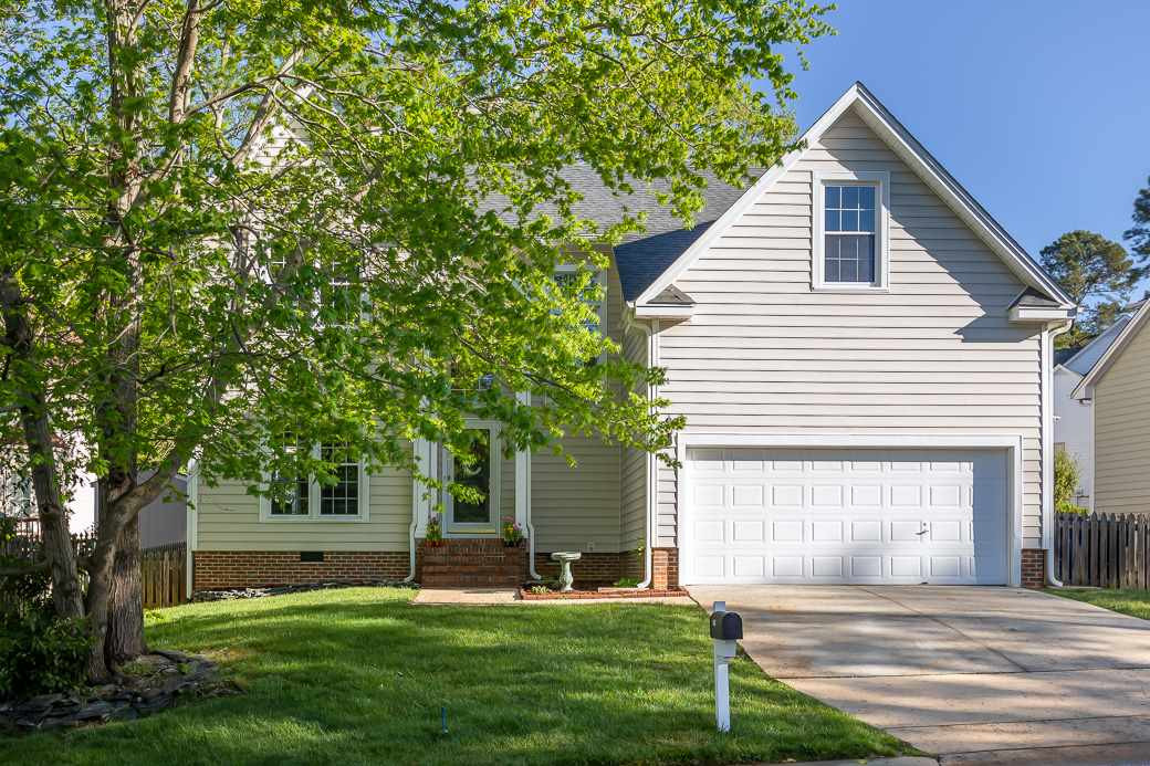 Maintenance-free VINYL exterior with gutter guards. Exterior Front